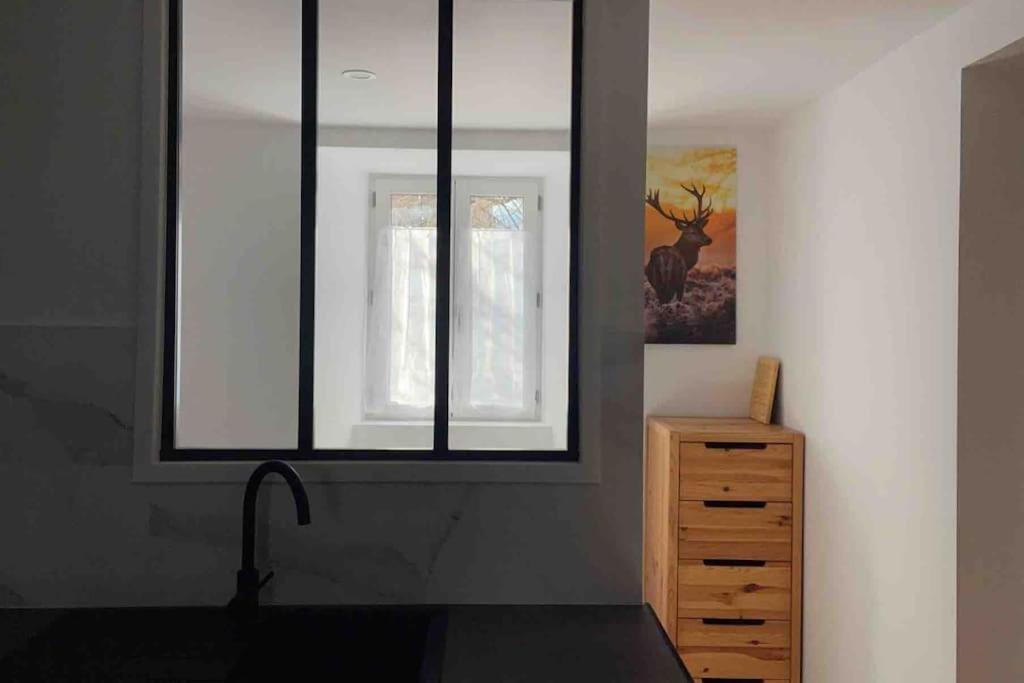 Appartement Avec Chambre Ouverte Бур-Мадам Экстерьер фото